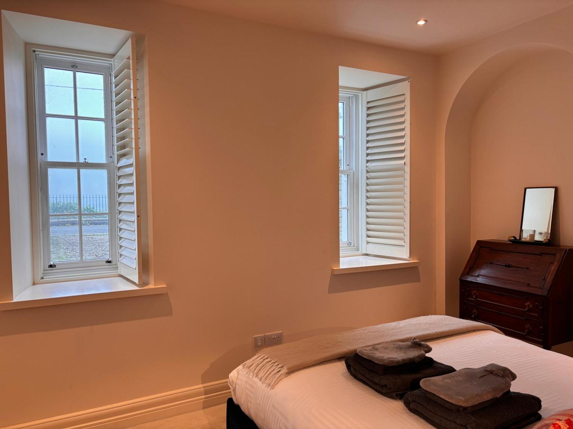 Luxurious 2 Bedroom Apartment With Sea View In Monkstown Blackrock  Εξωτερικό φωτογραφία